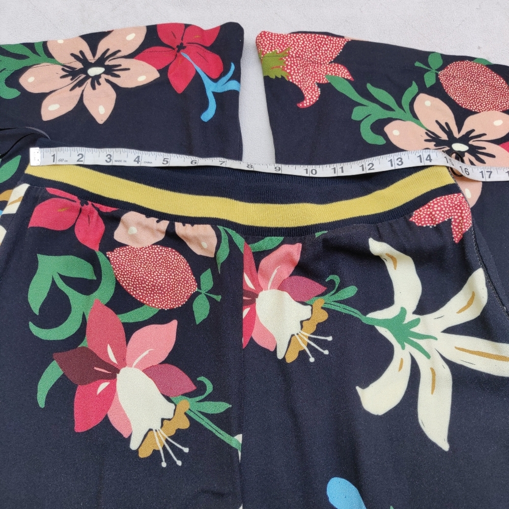 FARM Rio Floral Flare Pants - Picture 10 of 13